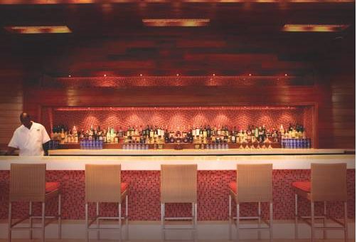 Atlantis Cove Towers bar