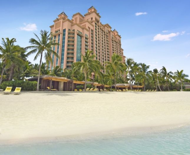 The Cove at Atlantis Bahamas beachfront