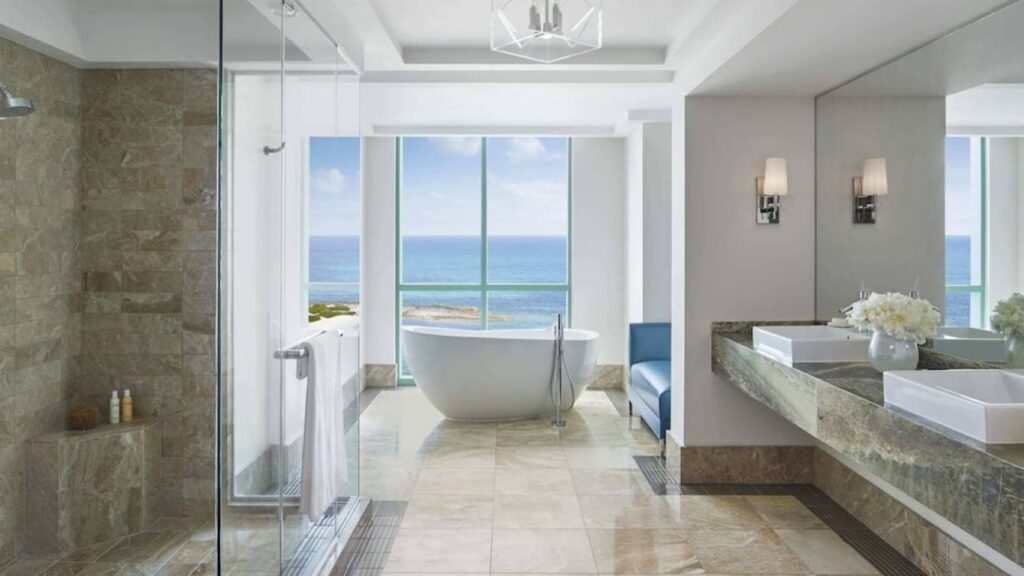Cove Azure Suites bathtube and shower sink