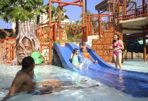 atlantis royal towers water fun 1 – Presidential Suites Royal Towers Presidential Suite Atlantis Bahamas Family Fun