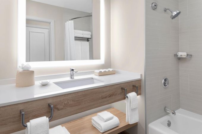 Beach Tower Atlantis Bahamas